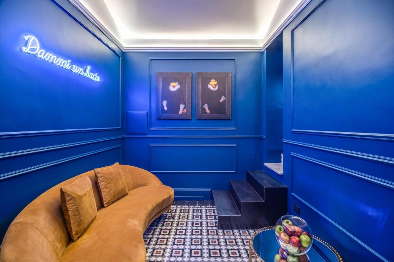 ホテル Palazzetto Trevi ローマ エクステリア 写真